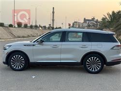 لينكولن أفياتور